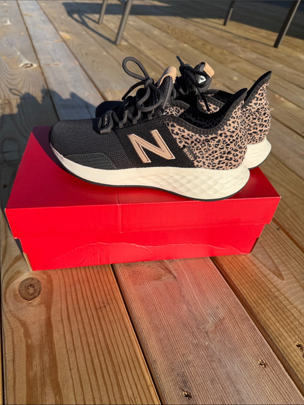 NIB Women’s New Balance Fresh Foam Roav Running Sneaker In Grey Brown Size 6.5